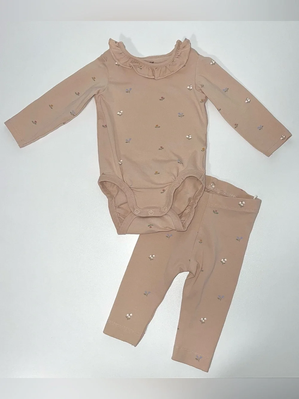 H&M Baby Organic Cotton Ruffle Collar Romper & 2-Piece Set Beige Pink 0-3 Months